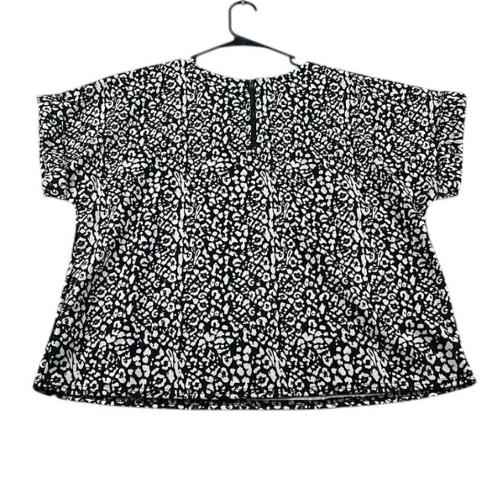 Melloday Top Black White Geometric Print Zip Back Short Sleeve Women’s XL - Picture 2 of 10